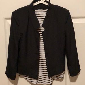 Bebe cropped crepe jacket NWT XS